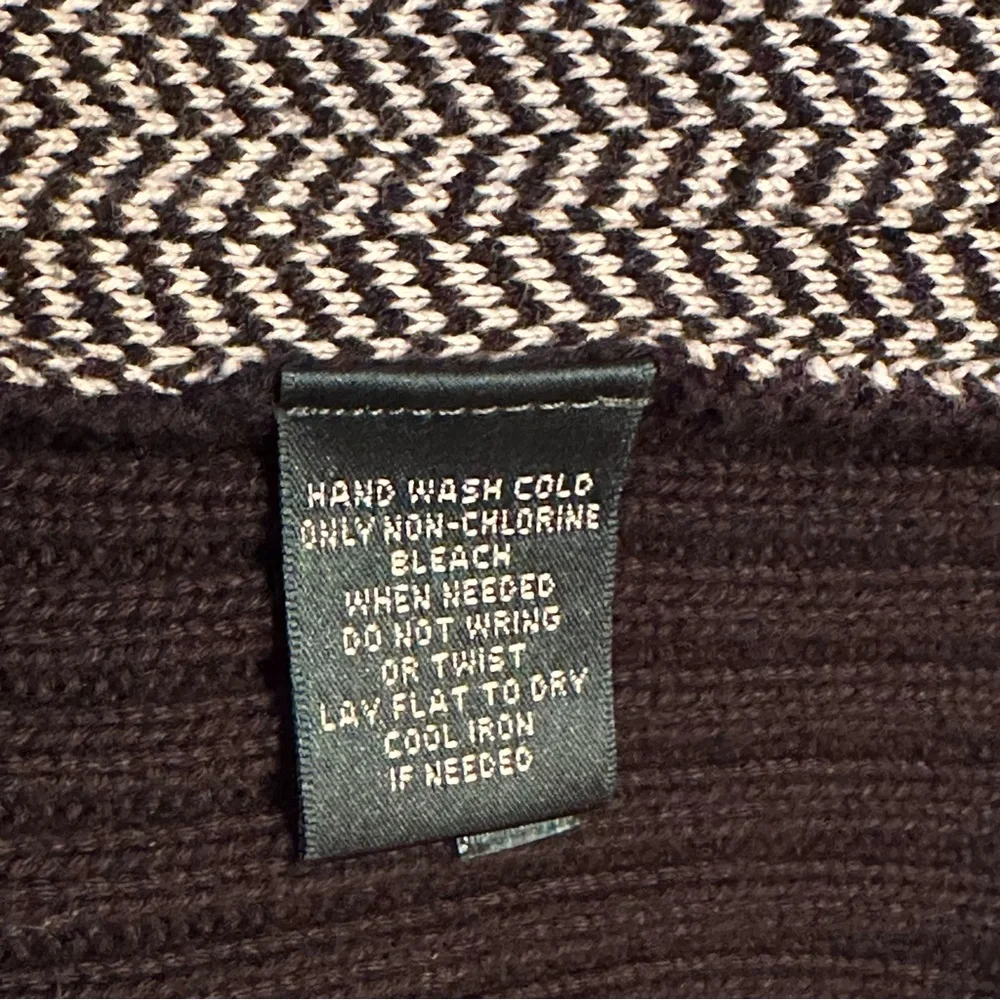 Lauren Womens Sweater Sz Medium Black& White herringbone design VGC